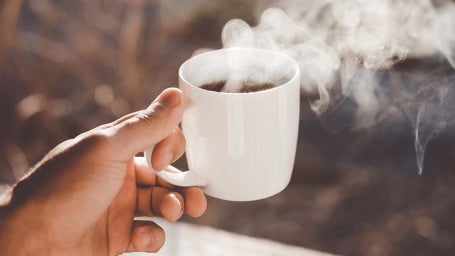 C&#xF3;mo afecta la cafe&#xED;na a tu rendimiento