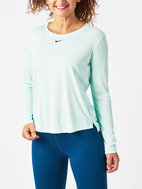 Camiseta larga mujer Nike Standard Fit - Warehouse Europe