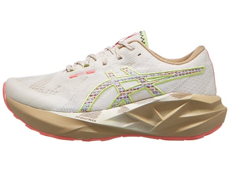 ASICS Novablast 5 TR\Womens Shoes\Nature Bathing/Guava
