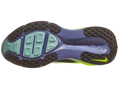 Nike Vomero 18\Mens Shoes\Seaweed/Volt/Purple