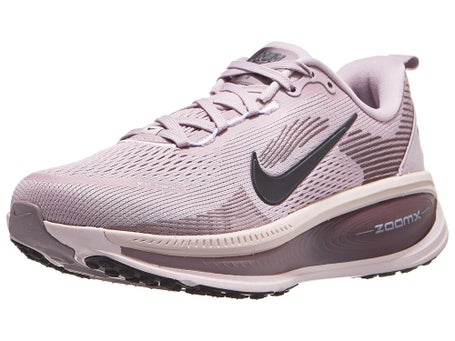 Nike Vomero 18\Womens Shoes\Particle Rose/Off Noir