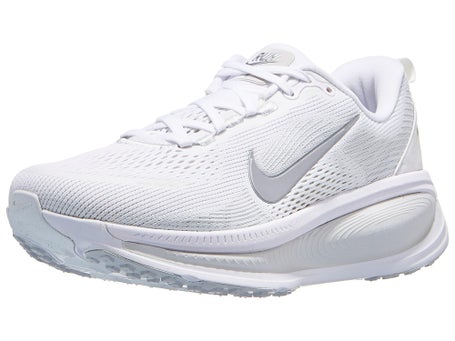 Nike Vomero 18\Womens Shoes\White/Silver/Dust