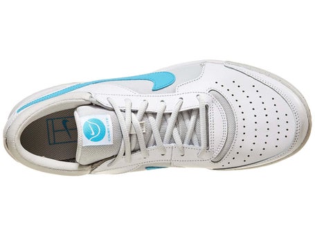 Disparo Prestigio duda Nike Zoom Court Lite 3 AC White/Blue Junior Shoe - Running Warehouse Europe