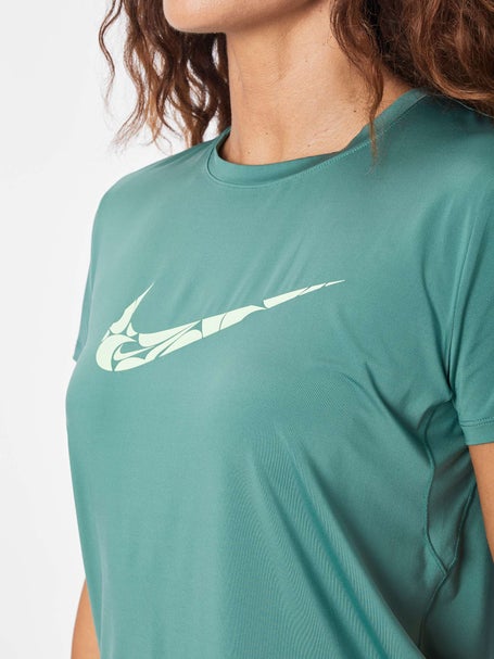 Nike Damen Dri-FIT Swoosh T-Shirt Bicoastal Running Warehouse Europe
