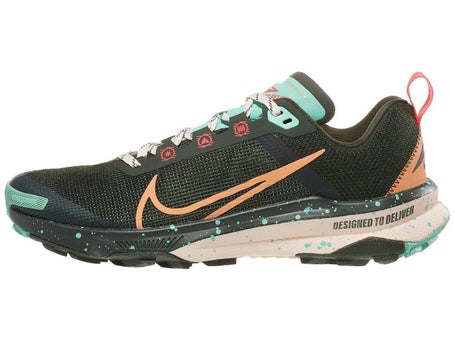 Nike React Terra Kiger 9\Womens Shoes\Sequoia/Brown