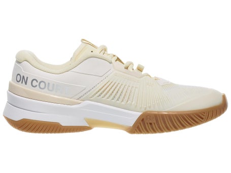 ON The Roger Pro Fire AC\Ivory/Sand Womens Shoes