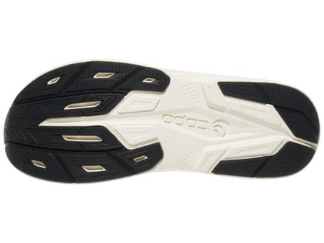 Topo Athletic Magnifly 6\Mens Shoes\White/Black
