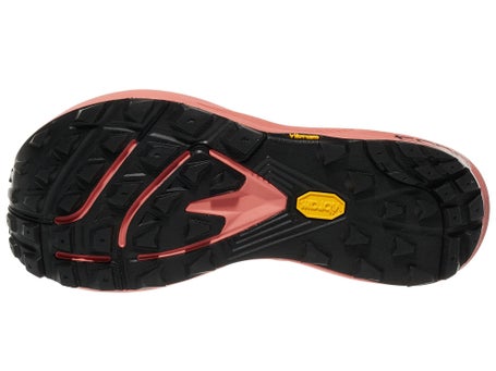Topo Athletic MTN Racer 4\Womens Shoes\Black/Rose