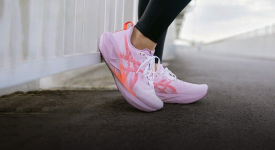 ASICS Novablast 5
